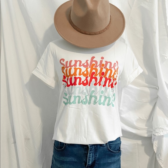 "𝐬𝐮𝐧𝐧𝐲 𝐬𝐢𝐝𝐞" - Picture 2 of 4